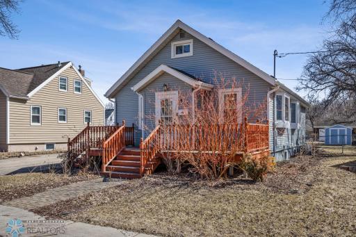 806 16th Street S, Fargo, ND 58103