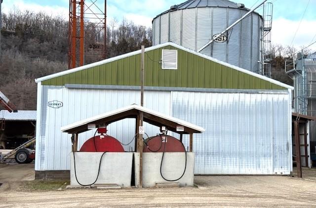 360 division fuel and pole shed.jpg
