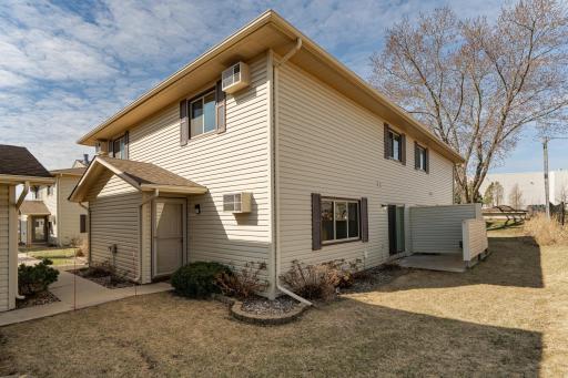 2833 19th Avenue NW, B, Rochester, MN 55901
