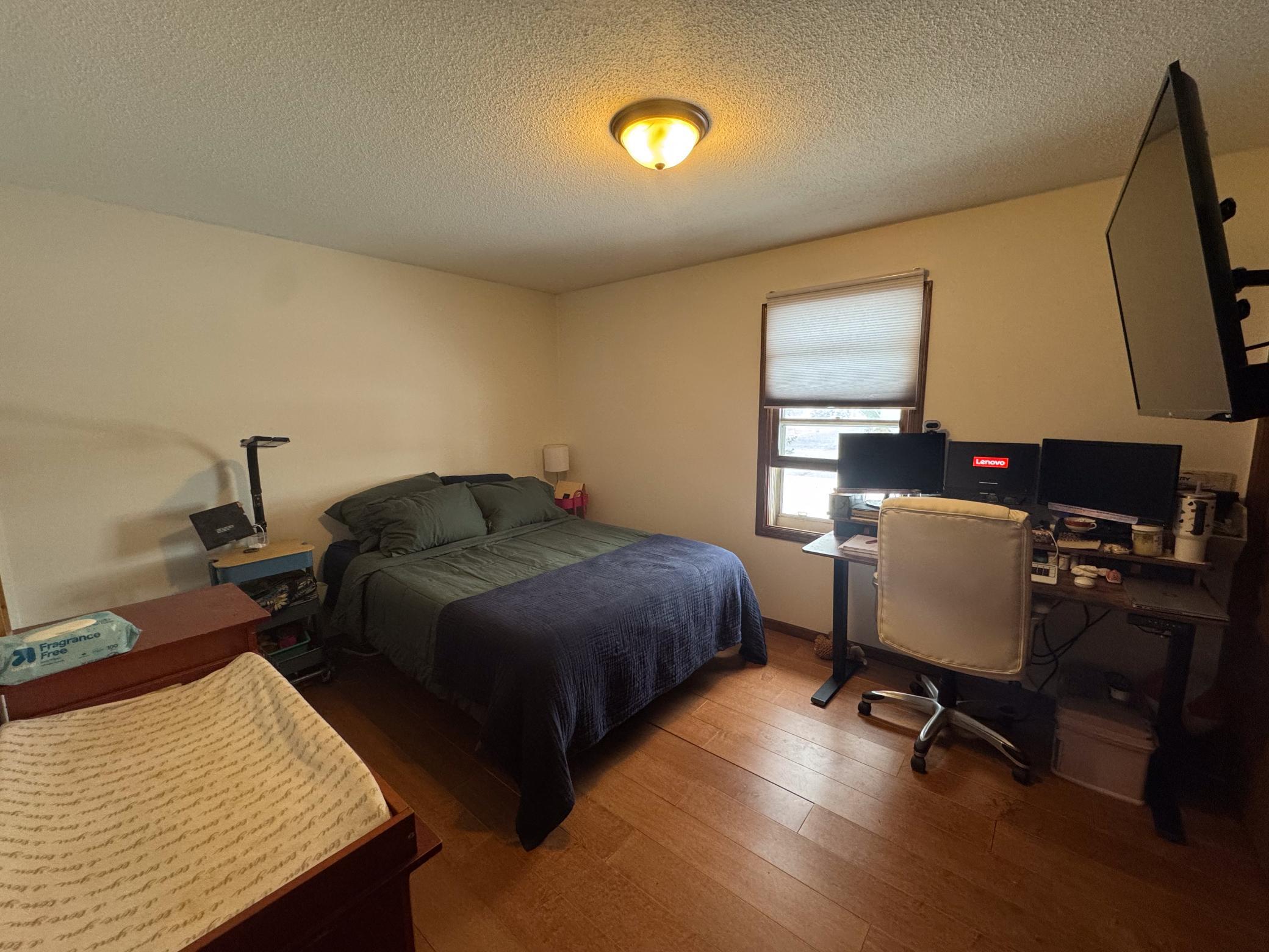 508 Oak St Alexandria MN 56308-17.jpg
