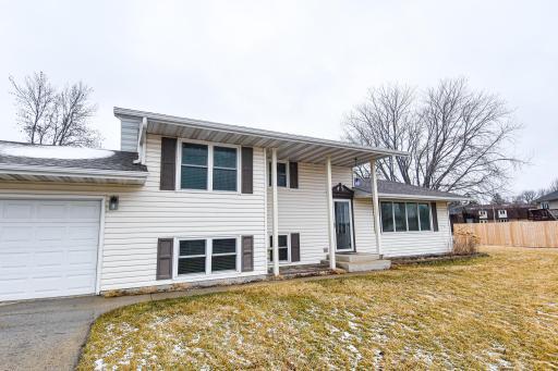 1003 Greenwood Street E, Thief River Falls, MN 56701
