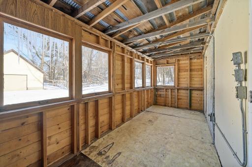 2284 293rd 1/2 Avenue NW, Isanti, MN 55040