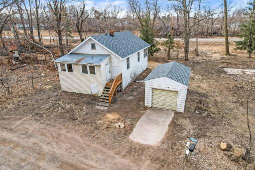2284 293rd 1/2 Avenue NW, Isanti, MN 55040