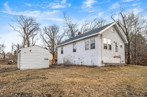 2284 293rd 1/2 Avenue NW, Isanti, MN 55040