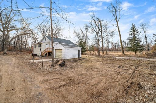 2284 293rd 1/2 Avenue NW, Isanti, MN 55040
