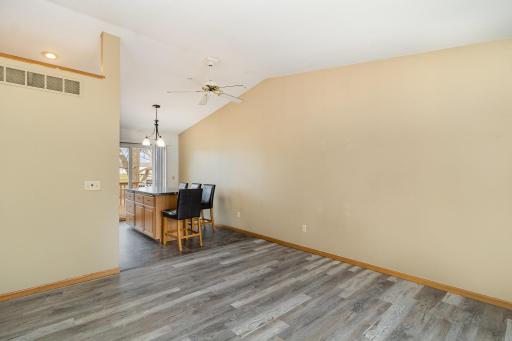904 N 4th Street, Saint Peter, MN 56082