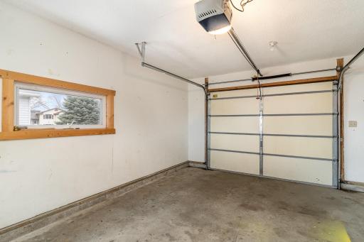 904 N 4th Street, Saint Peter, MN 56082