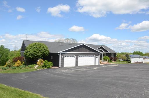 34506 Pleasant Point Drive, Winona, MN 55987