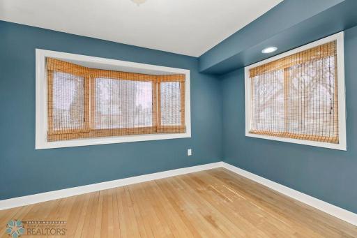 1250 8th Street N, Fargo, ND 58102