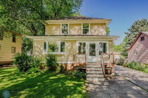 1250 8th Street N, Fargo, ND 58102