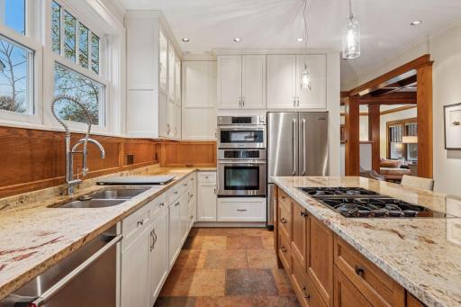 4454 Colfax Avenue S, Minneapolis, MN 55419