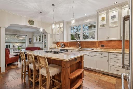 4454 Colfax Avenue S, Minneapolis, MN 55419