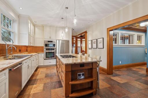 4454 Colfax Avenue S, Minneapolis, MN 55419
