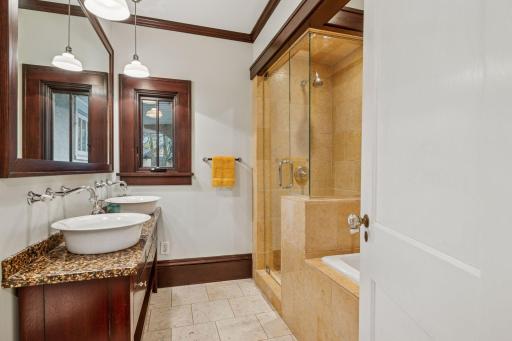4454 Colfax Avenue S, Minneapolis, MN 55419