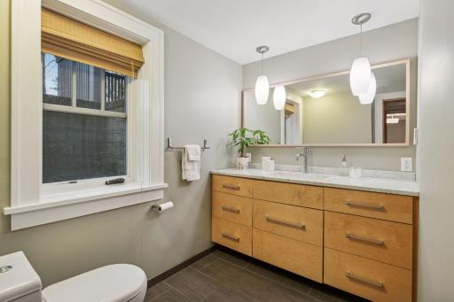 4454 Colfax Avenue S, Minneapolis, MN 55419
