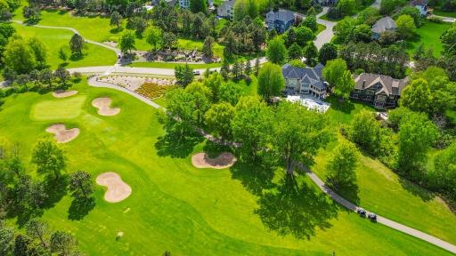 After a round on the course, head to The Wick, Prestwick’s full-service pub and grill, where you can relax with a drink and take in views of the 18th fairway.