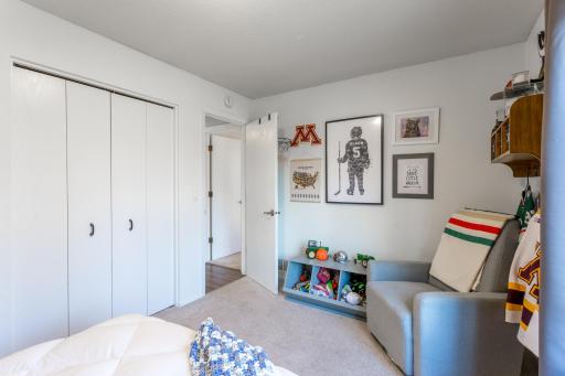 9850 Garrison Way, Eden Prairie, MN 55347