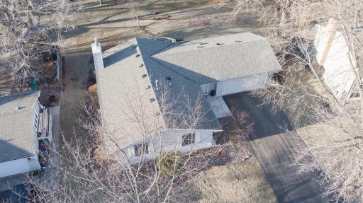 9850 Garrison Way, Eden Prairie, MN 55347