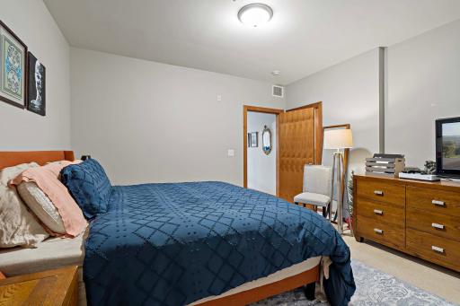 15 E Franklin Ave #225 Minneapolis MN_0018.jpg