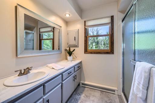 99 Crosstown Boulevard NE, Andover, MN 55304
