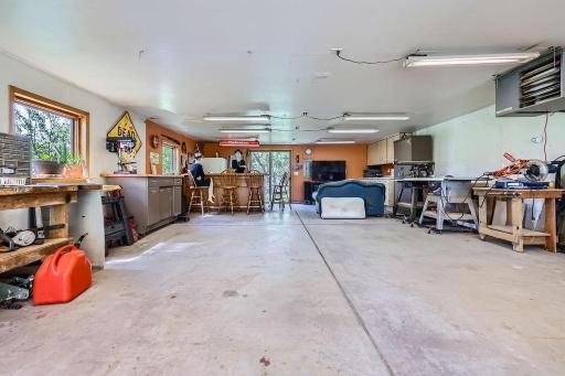 99 Crosstown Boulevard NE, Andover, MN 55304