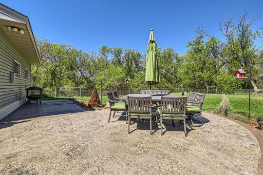 99 Crosstown Boulevard NE, Andover, MN 55304