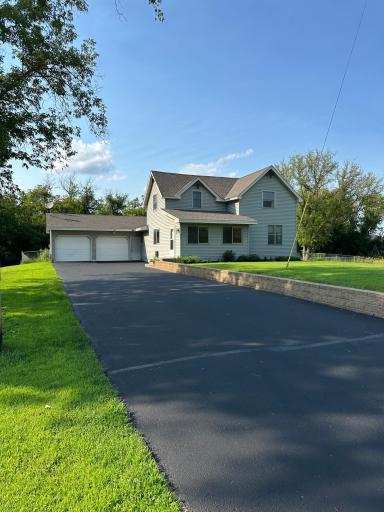 99 Crosstown Boulevard NE, Andover, MN 55304