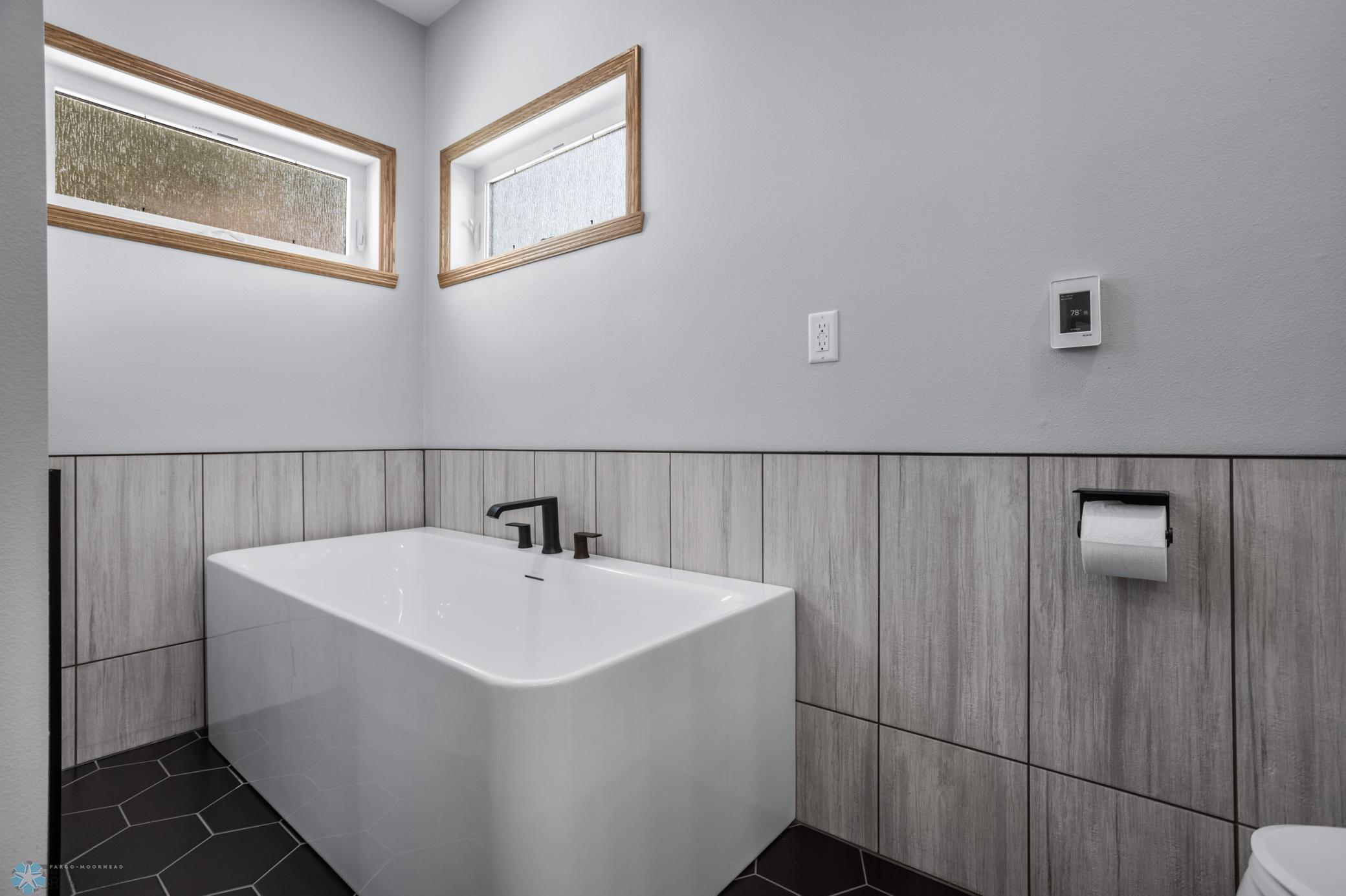 New Soaker Tub