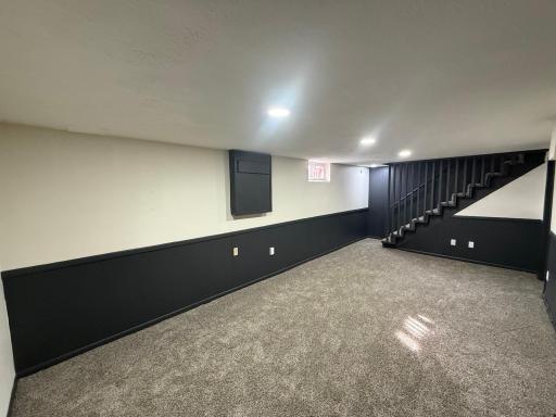613 S Litchfield Avenue, Litchfield, MN 55355