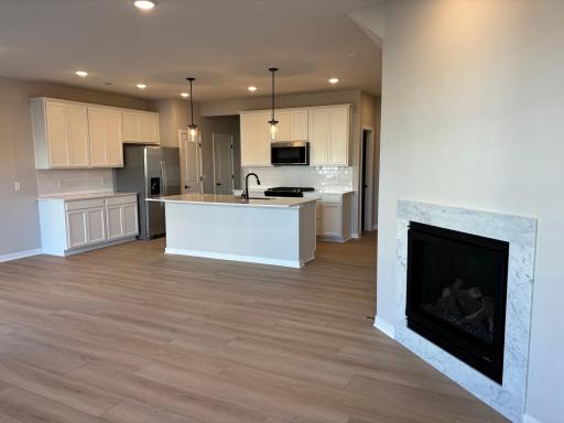 1787 Hauer Trail, Shakopee, MN 55379