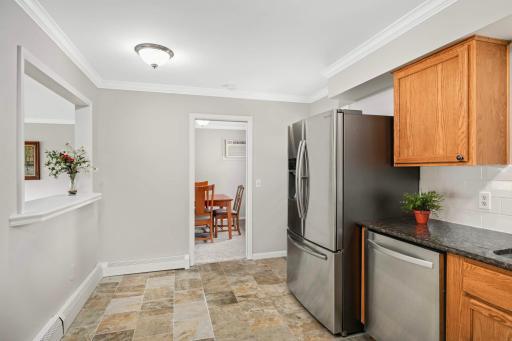 389 Edith Drive, Saint Paul, MN 55118