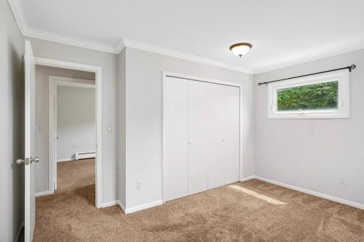 389 Edith Drive, Saint Paul, MN 55118