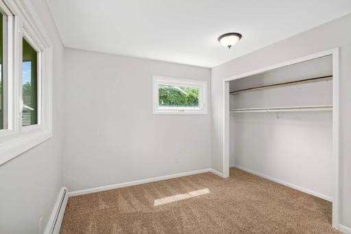 389 Edith Drive, Saint Paul, MN 55118