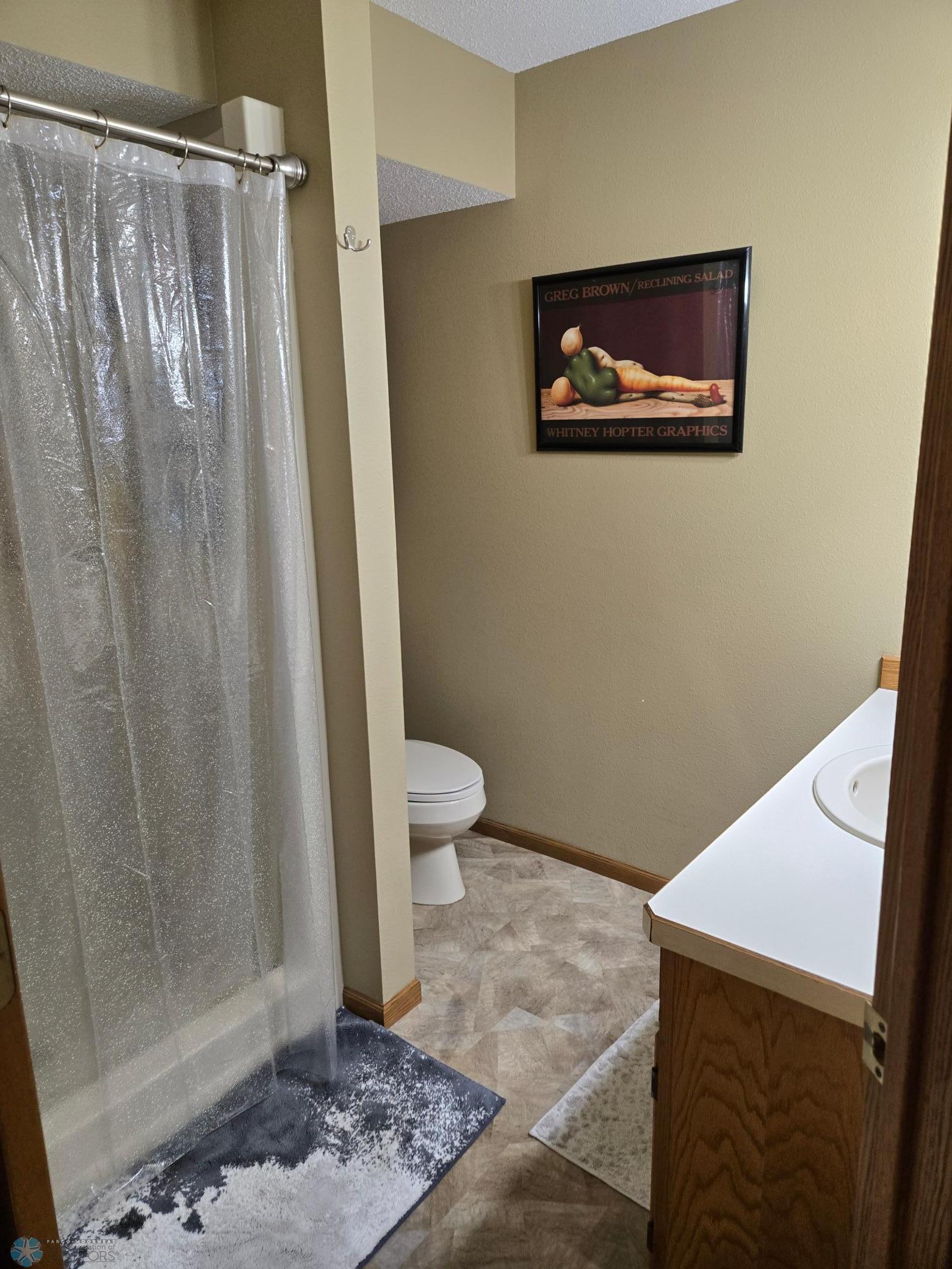 LL Bath w Shower.jpg
