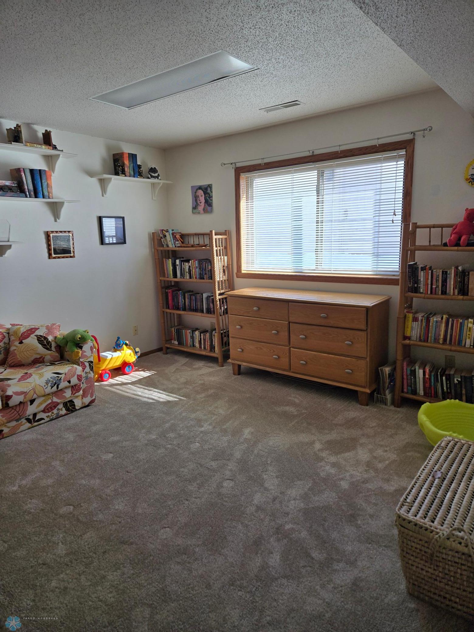 LL Family Room.jpg