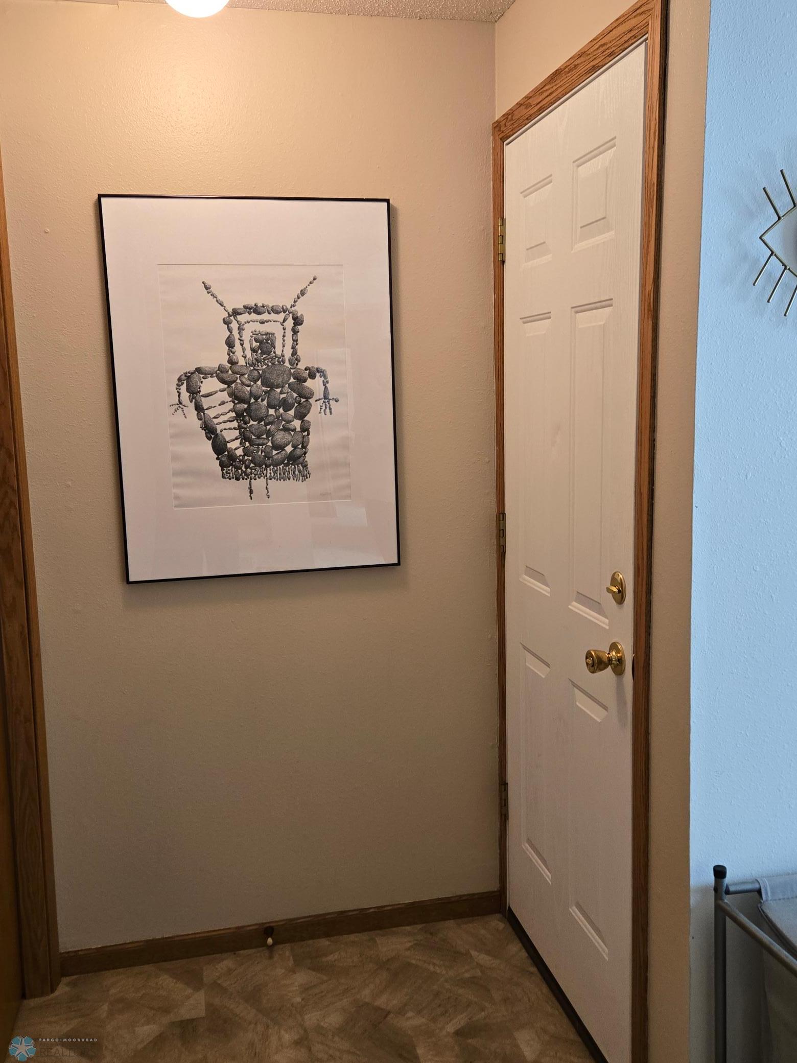 LL Door to Garage.jpg