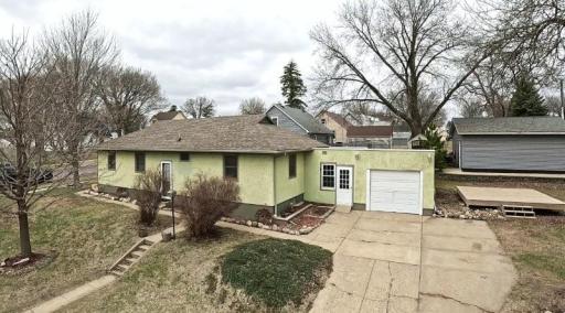 700 N Main Street, Fairmont, MN 56031