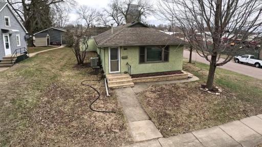 700 N Main Street, Fairmont, MN 56031