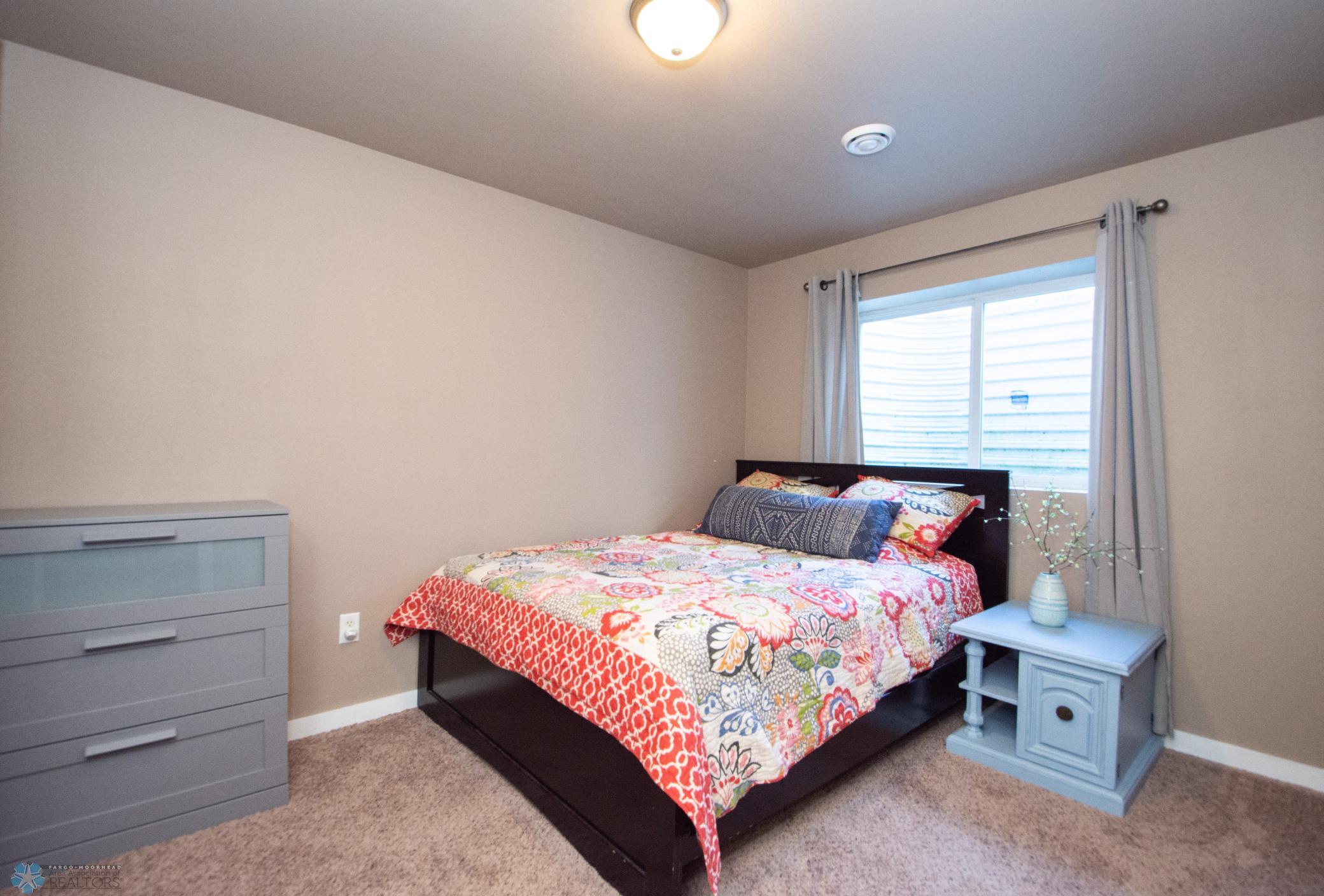 basement bedroom w/walk in closet