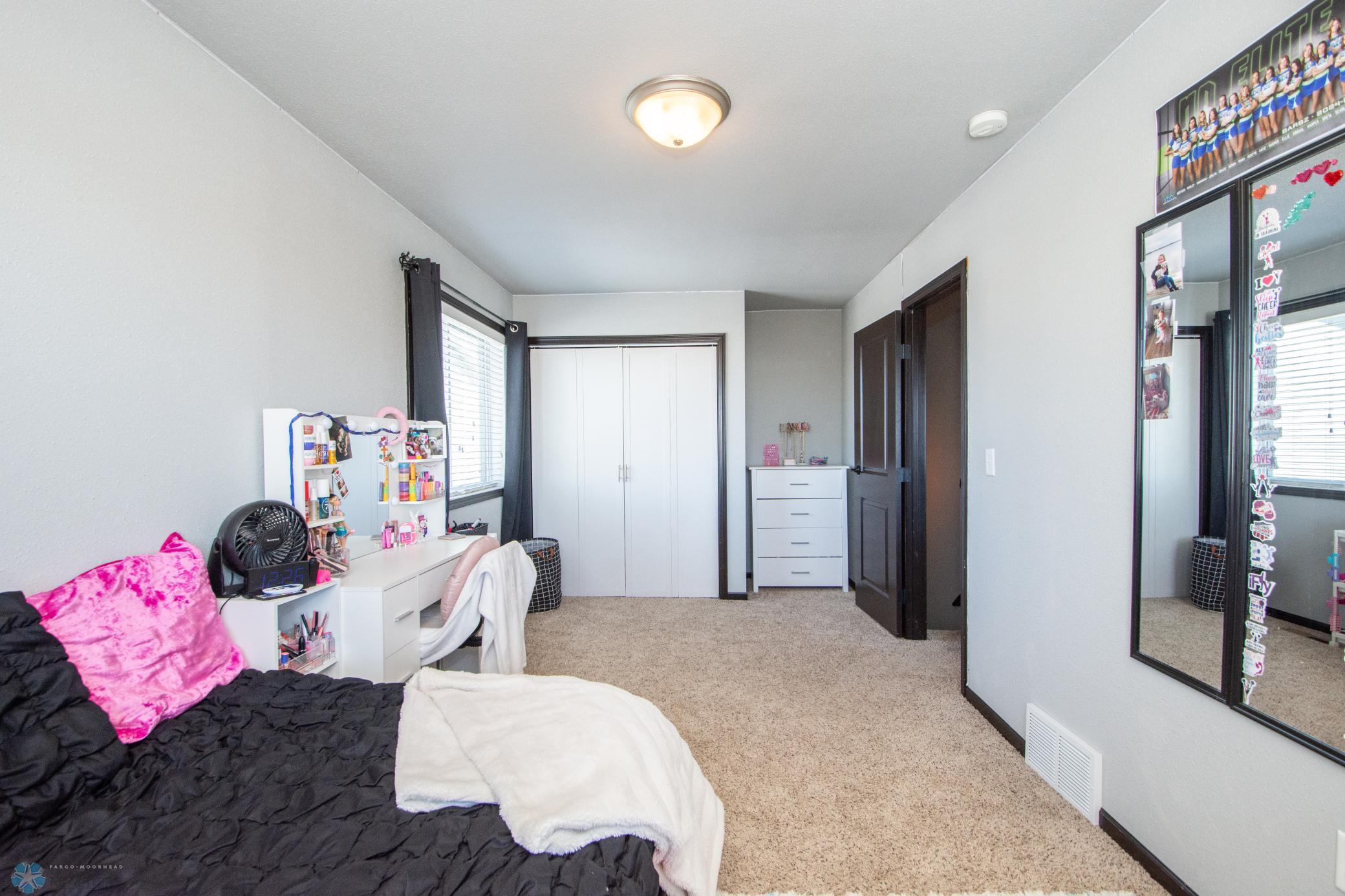 upper bedroom 3