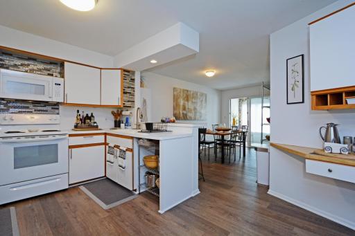 1860 Eagle Ridge Drive, W309, Mendota Heights, MN 55118