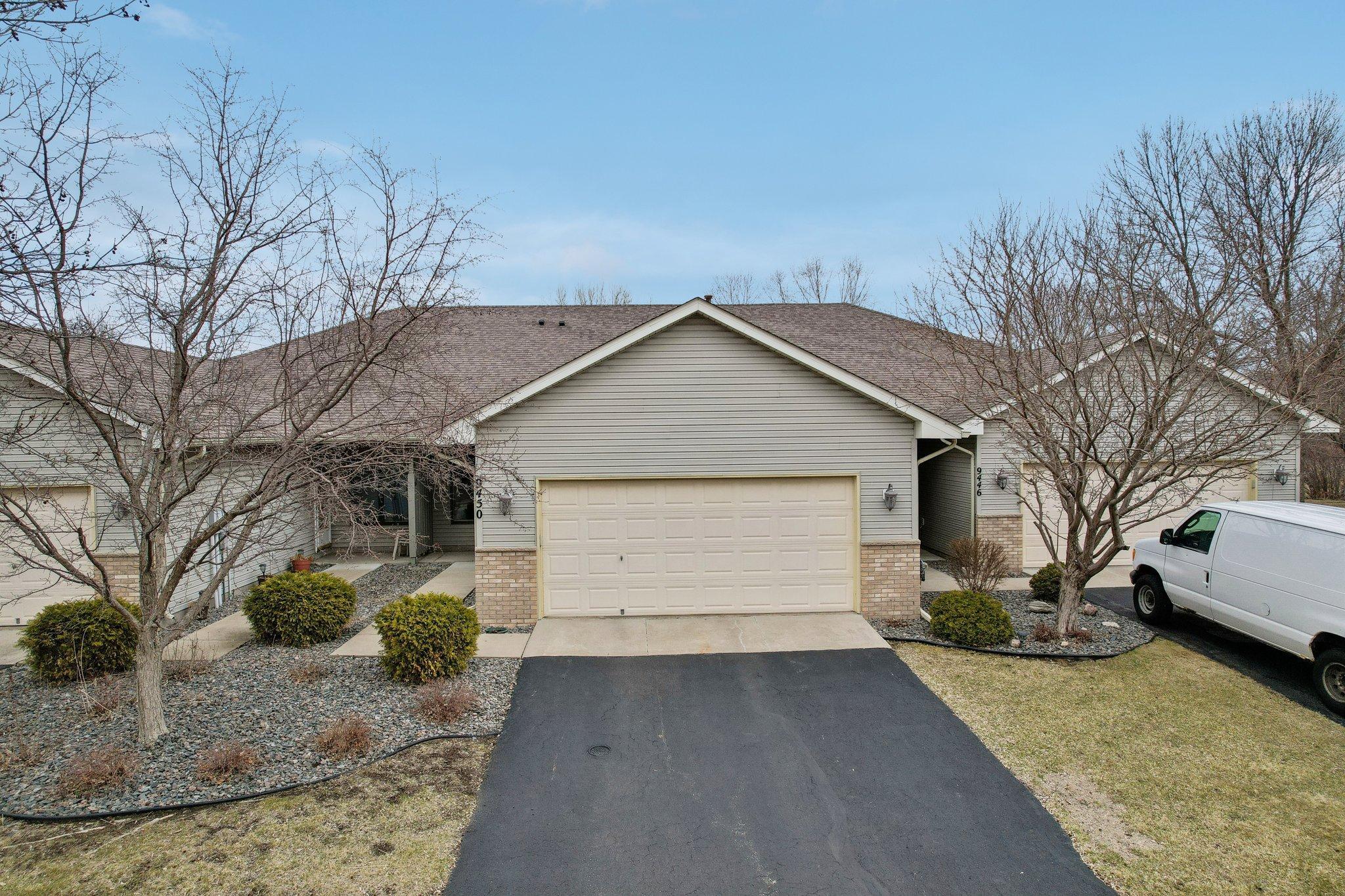 41-web-or-mls-Winslow Chase-05042025-039.jpg