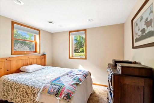 443 Centennial Drive, Roseville, MN 55113