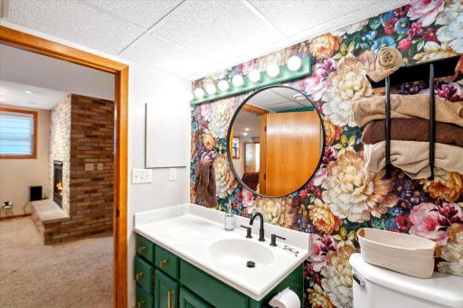 443 Centennial Drive, Roseville, MN 55113