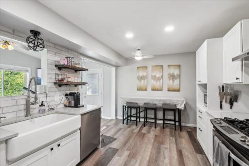 443 Centennial Drive, Roseville, MN 55113