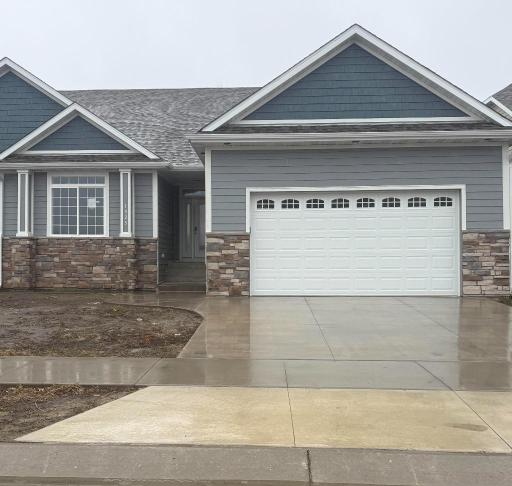 1525 Alexander Road NE, Rochester, MN 55906