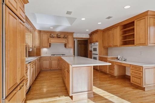 4 Antrim Terrace, Edina, MN 55439