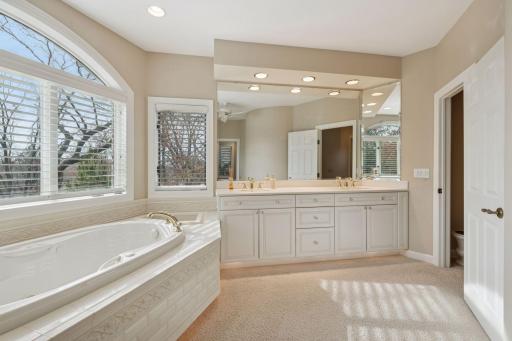4 Antrim Terrace, Edina, MN 55439