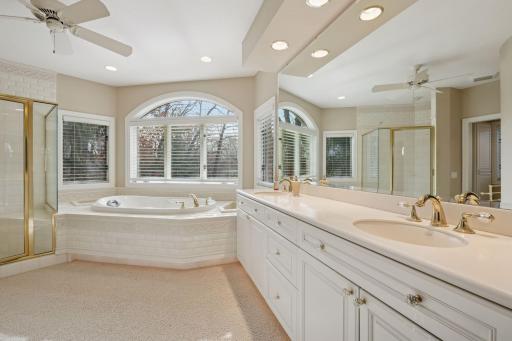4 Antrim Terrace, Edina, MN 55439