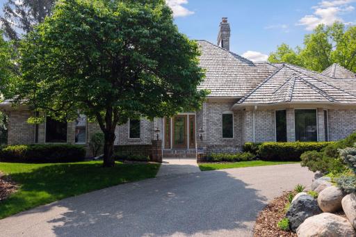 4 Antrim Terrace, Edina, MN 55439